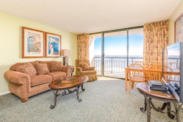 Holiday home with balcony